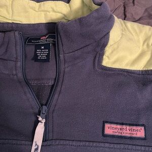 Men’s vineyard vines Shep shirt size medium